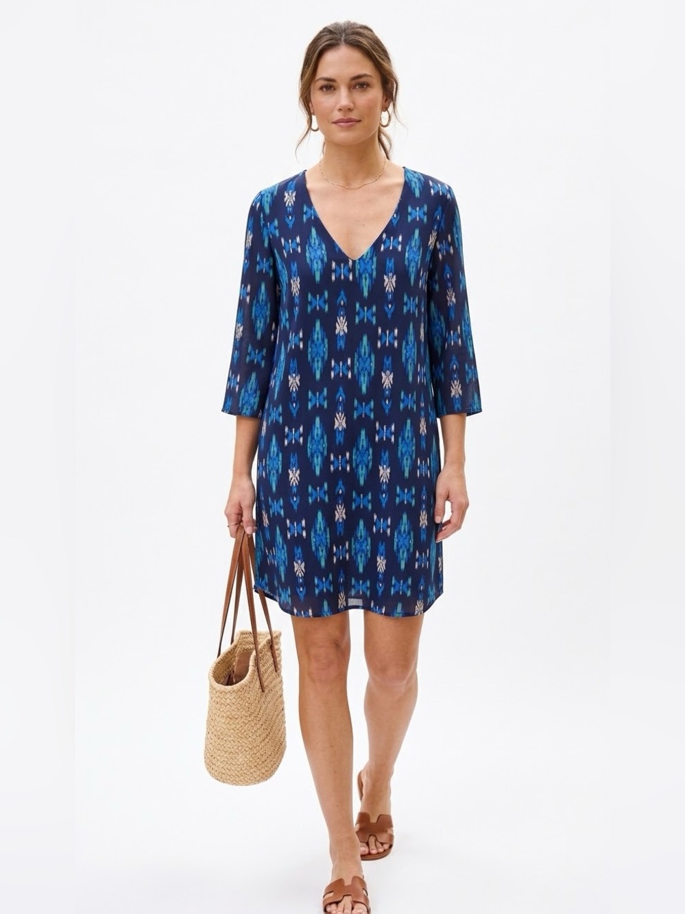 EVERLY Navy Blue Ikat V-Neck shift Dress size small